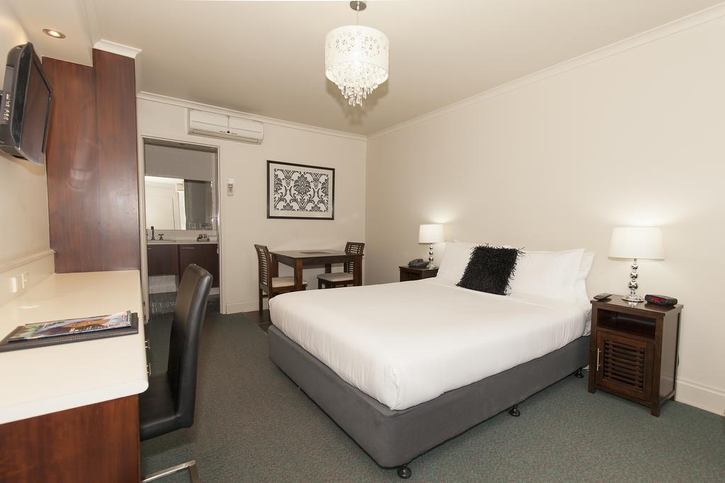 Echuca Nirebo Motel Extérieur photo